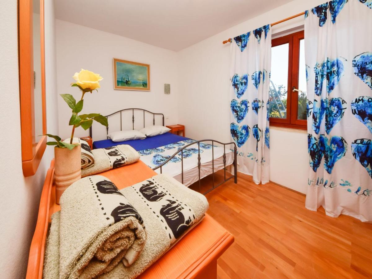 Holiday Home Lolita By Interhome Рачишче Экстерьер фото
